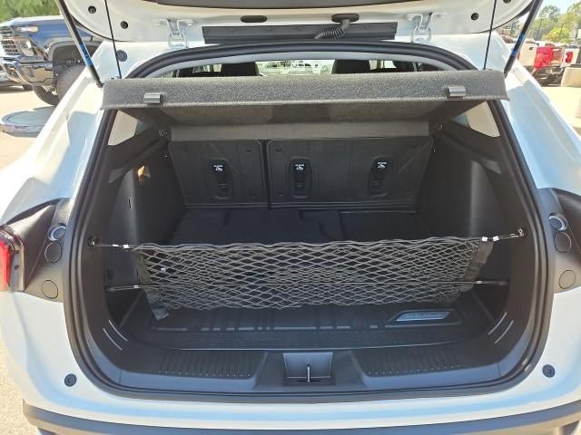 New 2026 Chevrolet Trax LT w/ Sunroof Package FWD image 25