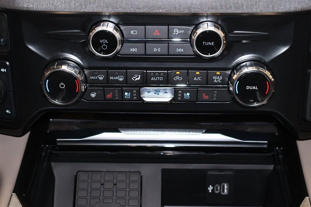 New 2026 Ford F350 Platinum w/ Platinum Plus Package image 27