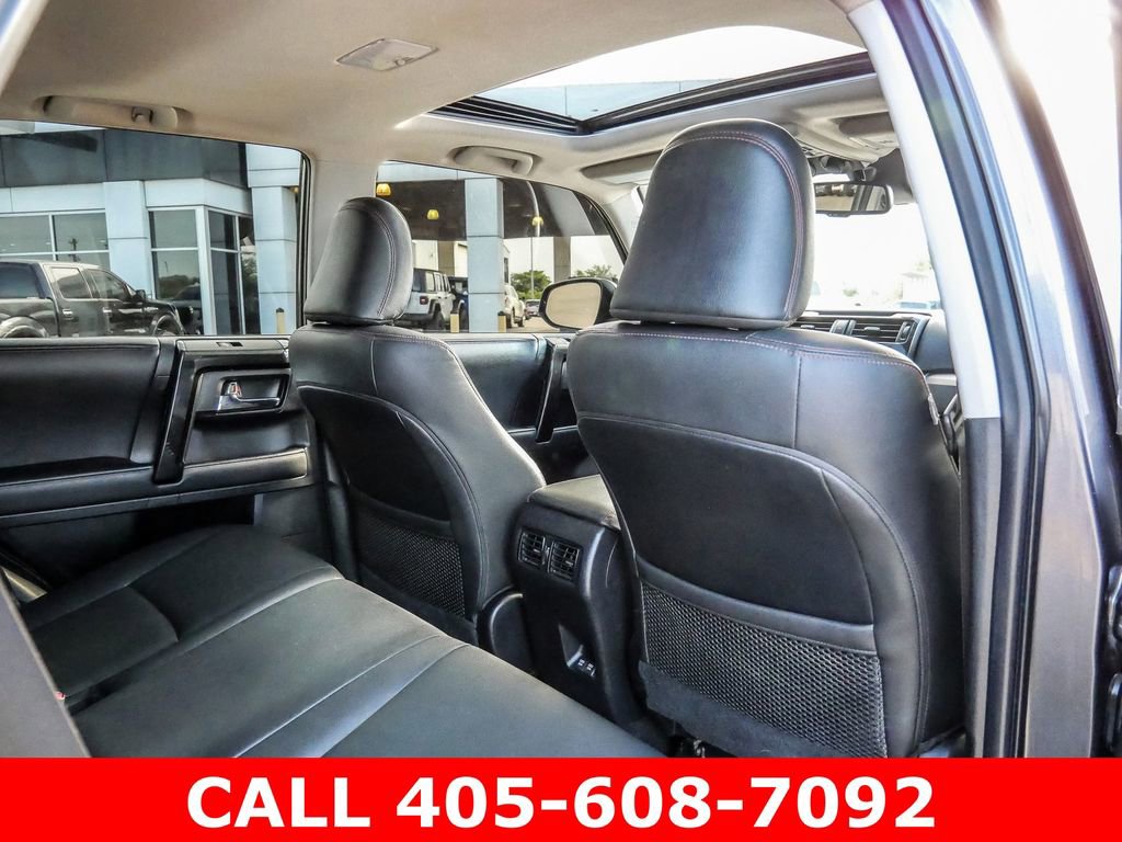Used 2020 Toyota 4Runner TRD Off-Road Premium w/ Moonroof Package AWD/4WD image 24