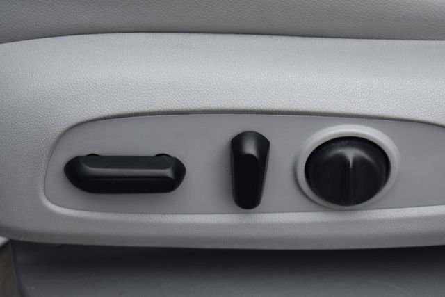 Used 2020 GMC Acadia SLT image 27