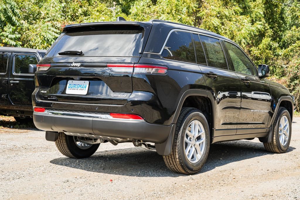 New 2025 Jeep Grand Cherokee Laredo X w/ Luxury Tech Group I image 4