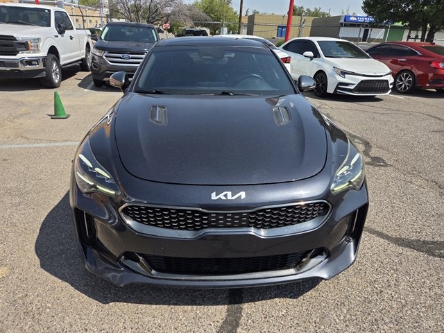 Used 2022 Kia Stinger GT1 AWD/4WD image 4