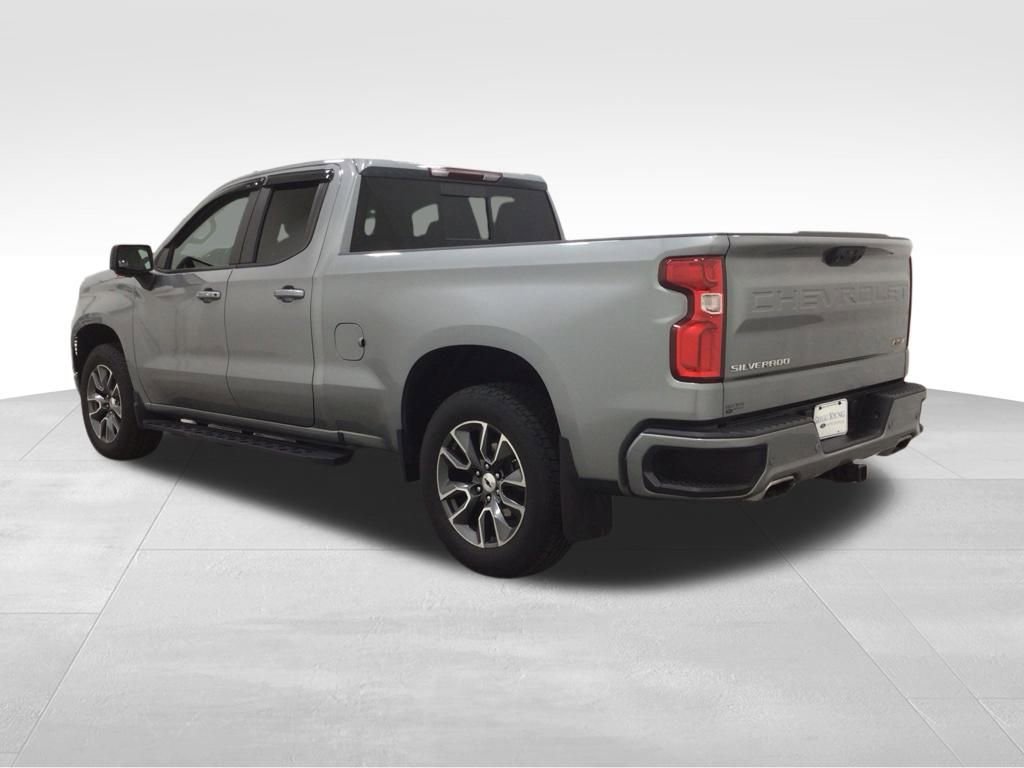Used 2023 Chevrolet Silverado 1500 RST w/ Convenience Package II image 3