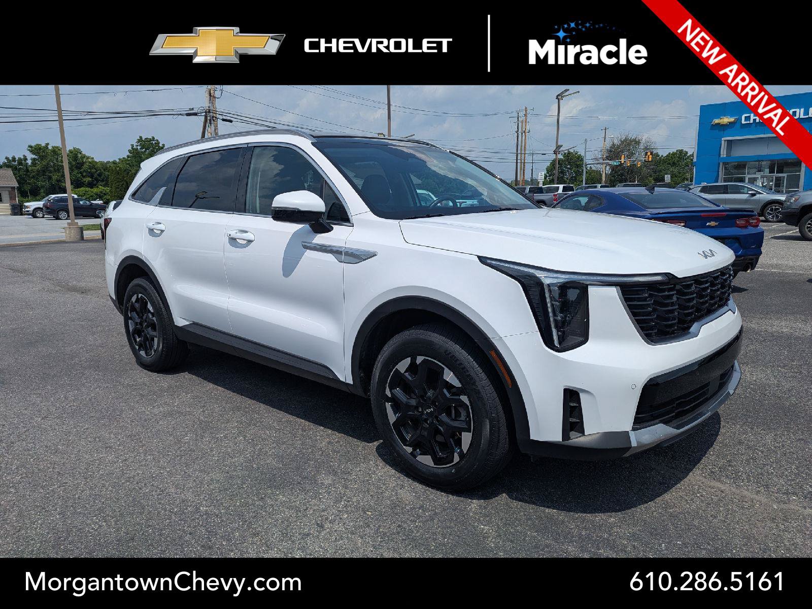 Used 2025 Kia Sorento S w/ Panoramic Sunroof Package