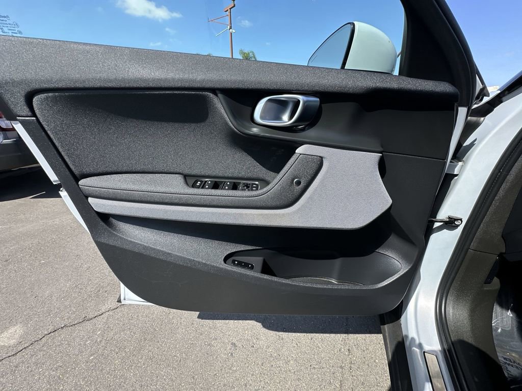 Used 2023 Polestar Polestar 2 w/ Pilot Pack AWD/4WD image 21