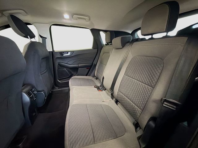 Used 2021 Ford Escape SE w/ Cold Weather Package image 25