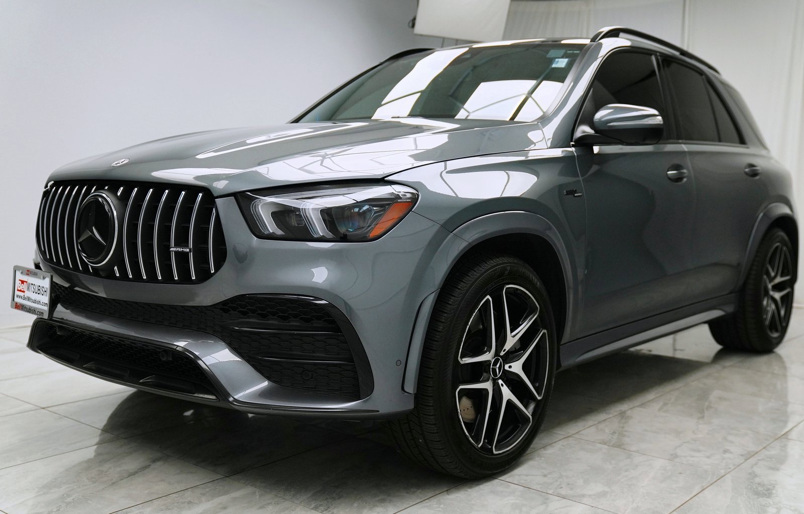 Used 2023 Mercedes-Benz GLE 53 AMG 4MATIC image 4