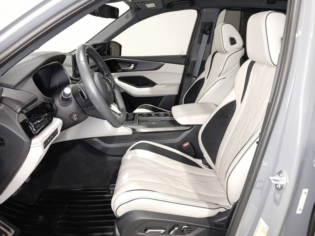 Used 2025 Acura MDX Type S image 10