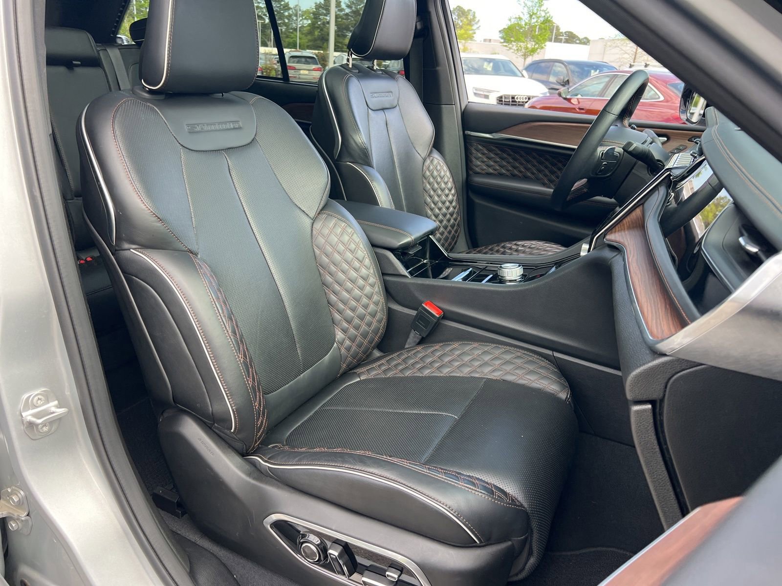 Used 2023 Jeep Grand Cherokee Summit w/ Adv Protech Group IV RWD image 46