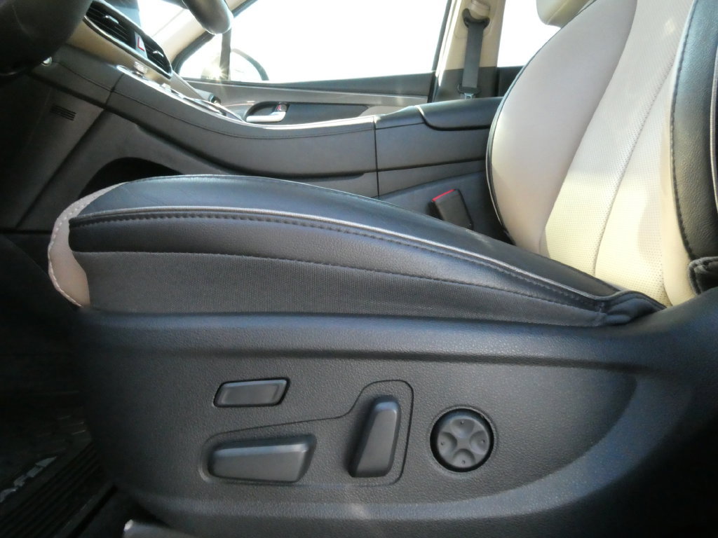 Used 2023 Hyundai Santa Fe Limited AWD/4WD image 28