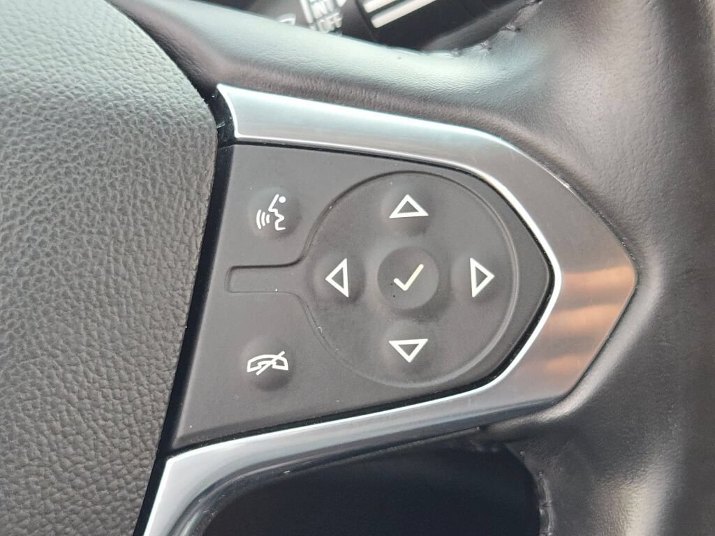 Used 2019 Chevrolet Traverse LT FWD image 33