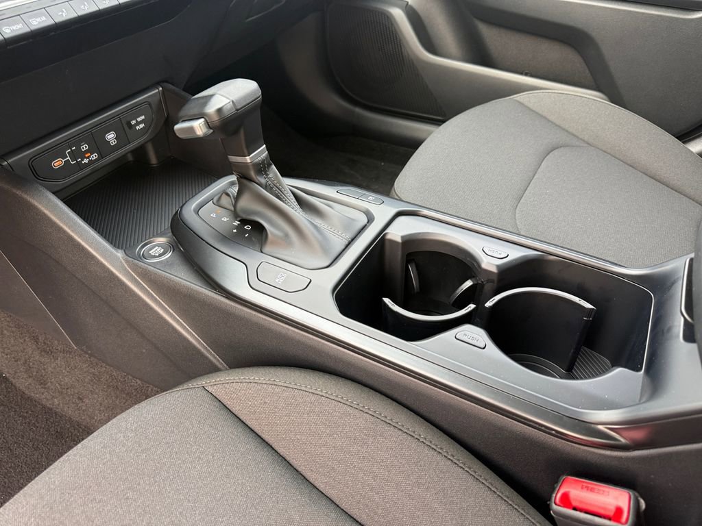 New 2026 Kia K4 LXS image 19