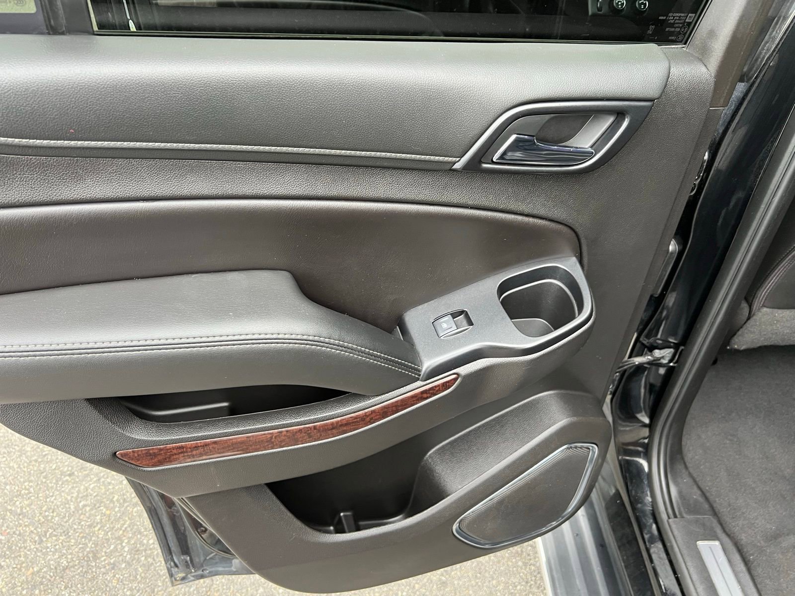 Used 2019 GMC Yukon SLT image 23