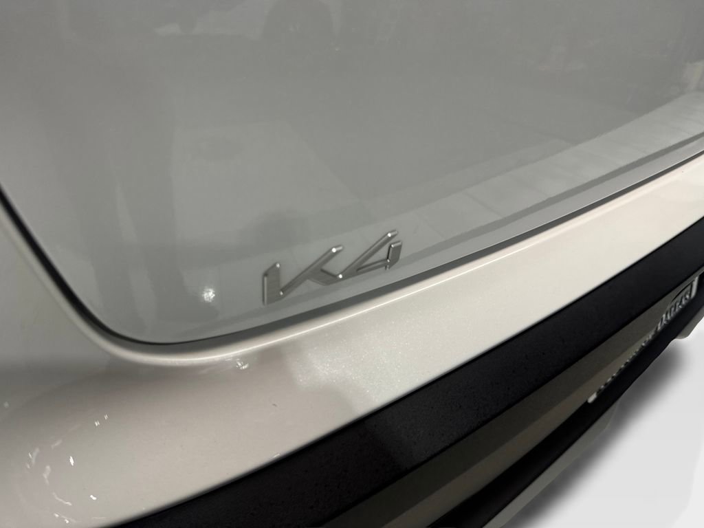 Used 2025 Kia K4 EX FWD image 23