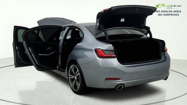 Used 2023 BMW 330i Sedan w/ Driving Assistance Package RWD image 18
