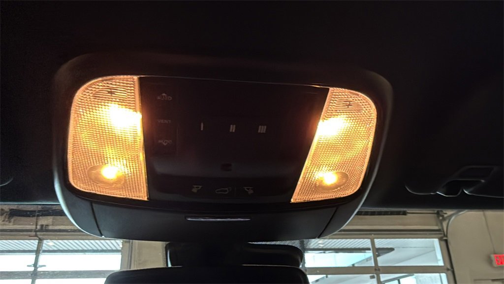 Used 2021 Dodge Durango GT image 36