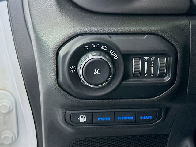 Used 2022 Jeep Wrangler Unlimited Rubicon 4xe w/ Cold Weather Group image 10