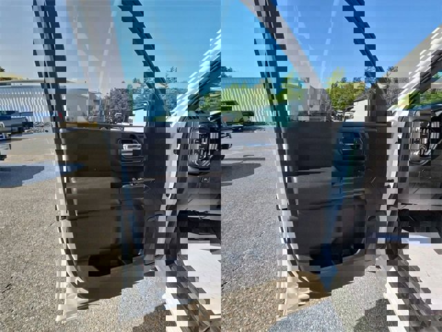 New 2024 GMC Sierra 1500 Pro w/ Graphite Edition image 23