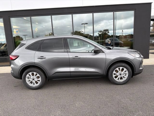 New 2026 Ford Escape Active w/ Cold Weather Package AWD/4WD image 2