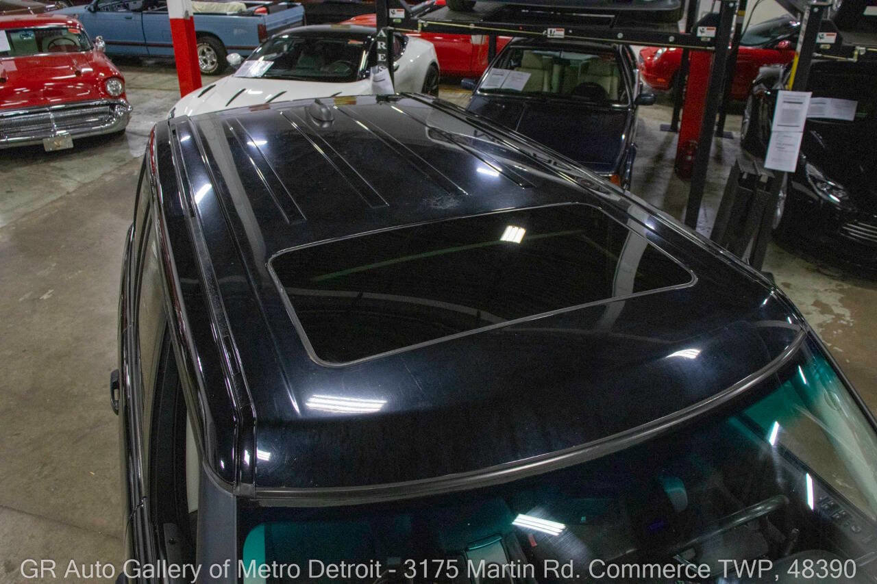 Used 2006 Land Rover Range Rover HSE image 14