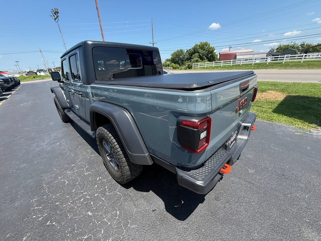 Used 2024 Jeep Gladiator Mojave w/ Convenience Group AWD/4WD image 6