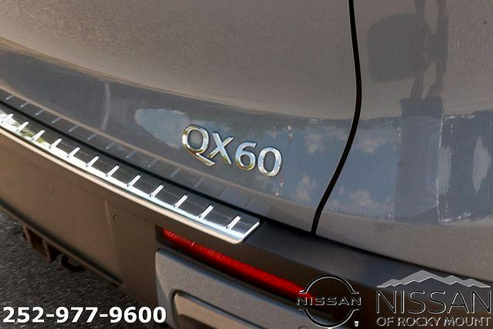 Used 2025 INFINITI QX60 Autograph w/ Cargo Package AWD/4WD image 9