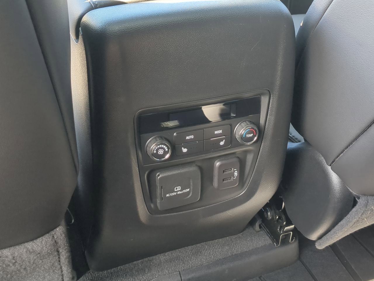 Used 2023 Buick Enclave Avenir w/ Avenir Technology Package image 22