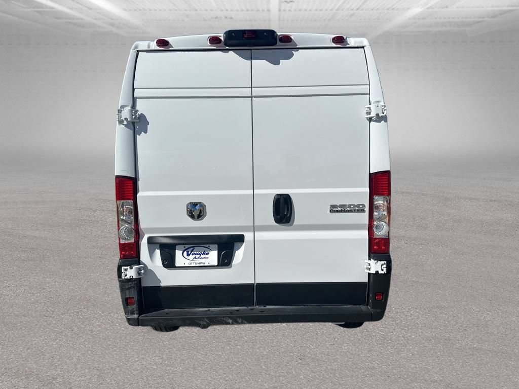 New 2025 RAM ProMaster 2500 w/ Convenience Group FWD image 10