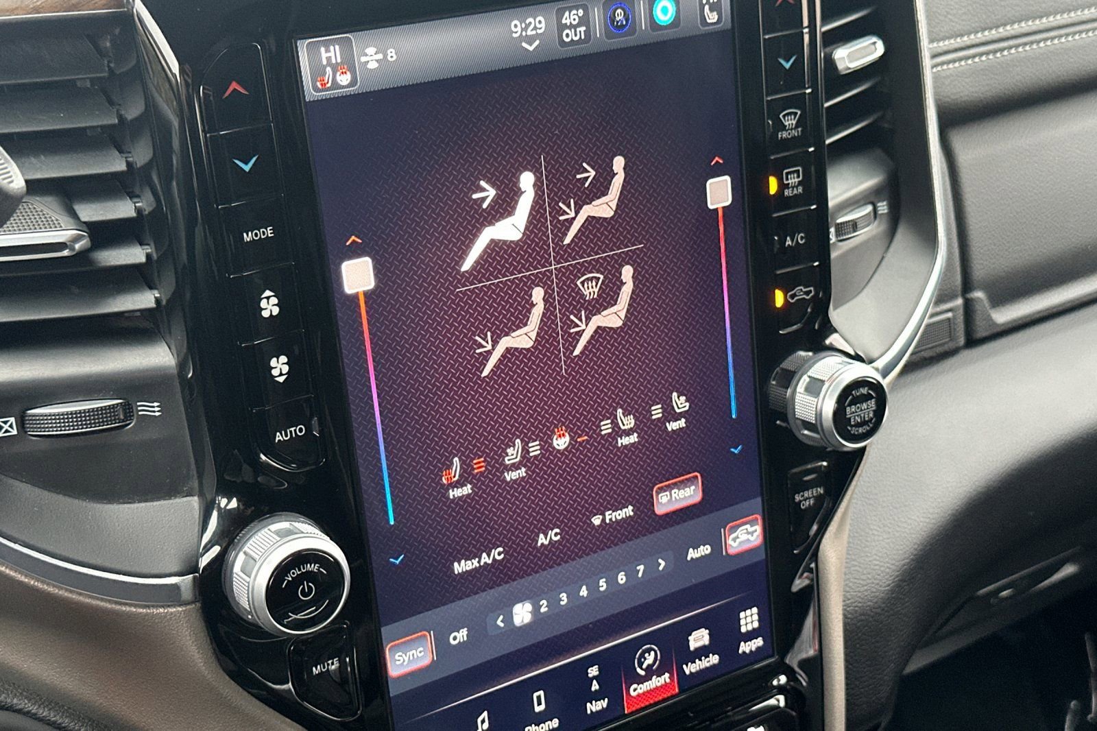 Used 2024 RAM 2500 Laramie image 21