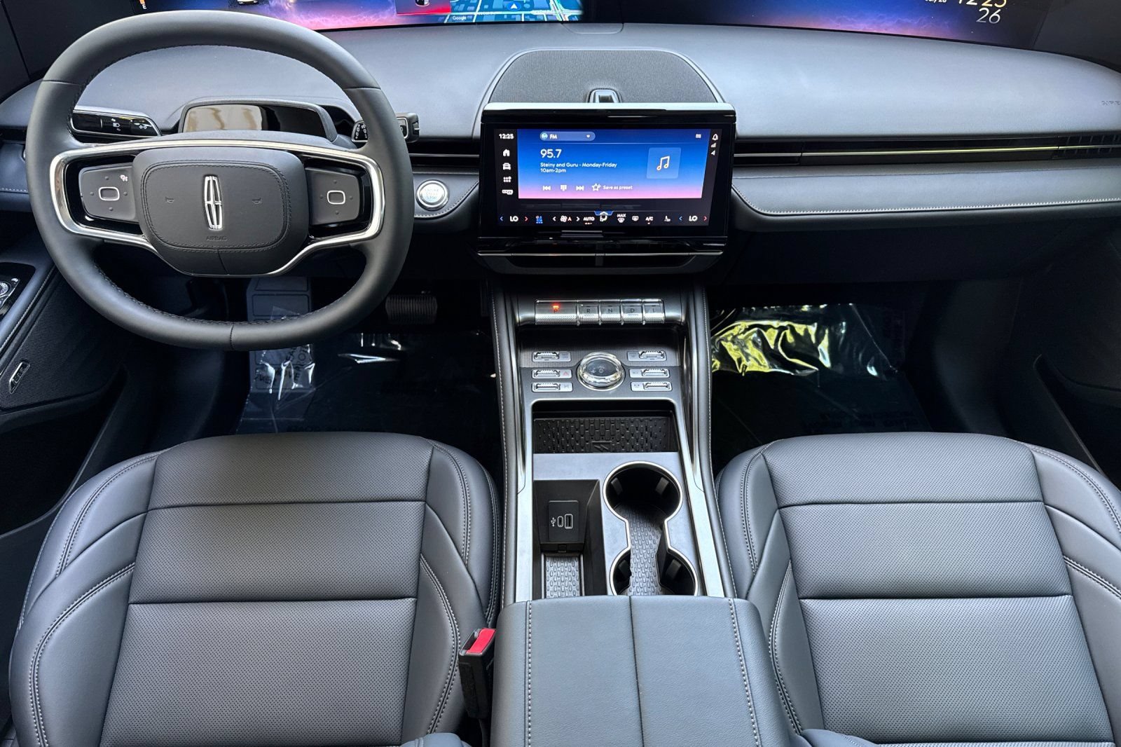 New 2026 Lincoln Nautilus Premier AWD/4WD image 10