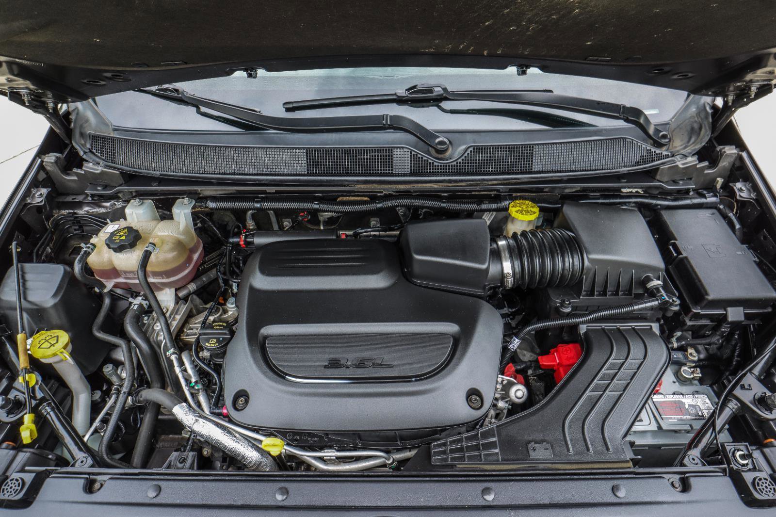 Used 2019 Chrysler Pacifica Touring-L w/ Advanced Safetytec Group FWD image 22