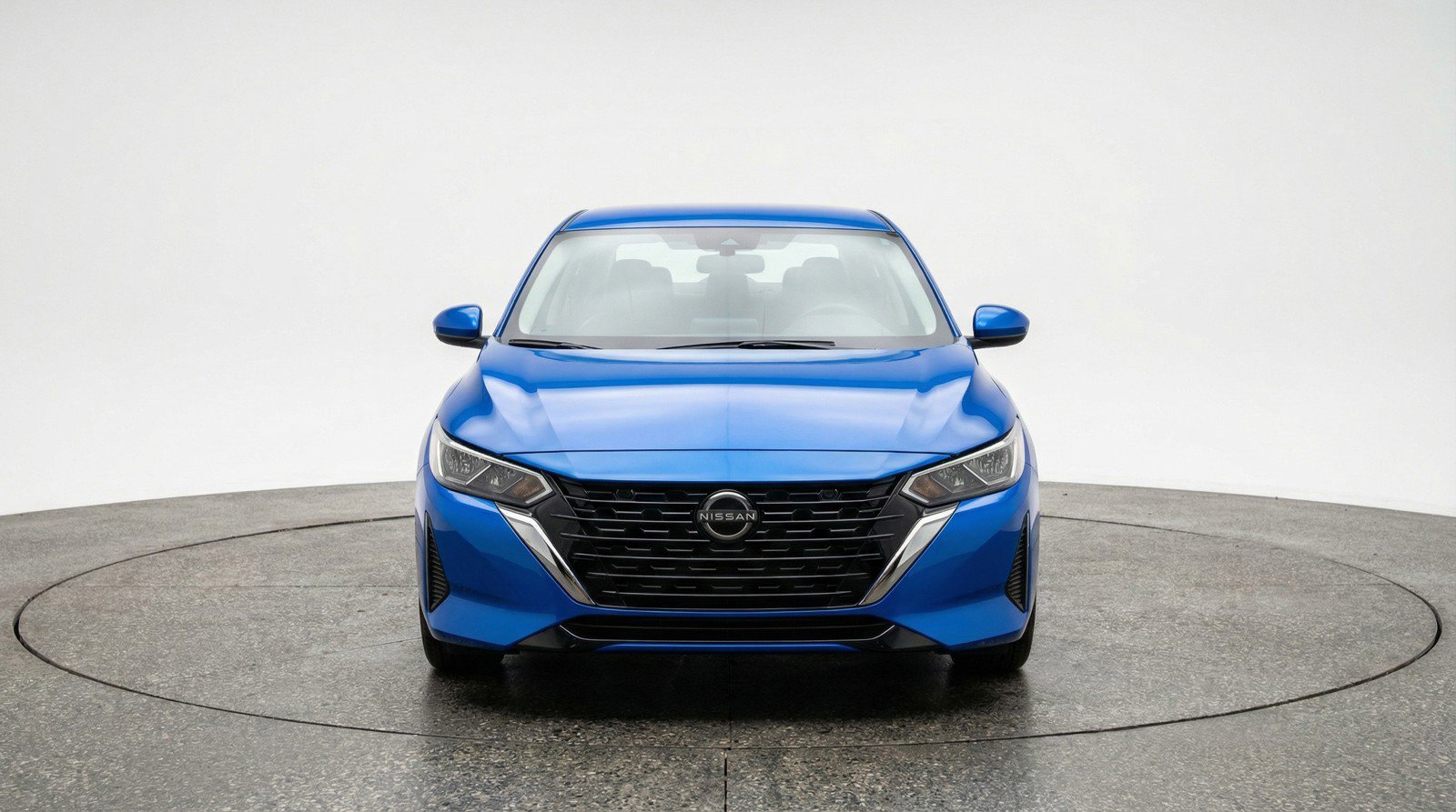 Used 2025 Nissan Sentra SV image 2