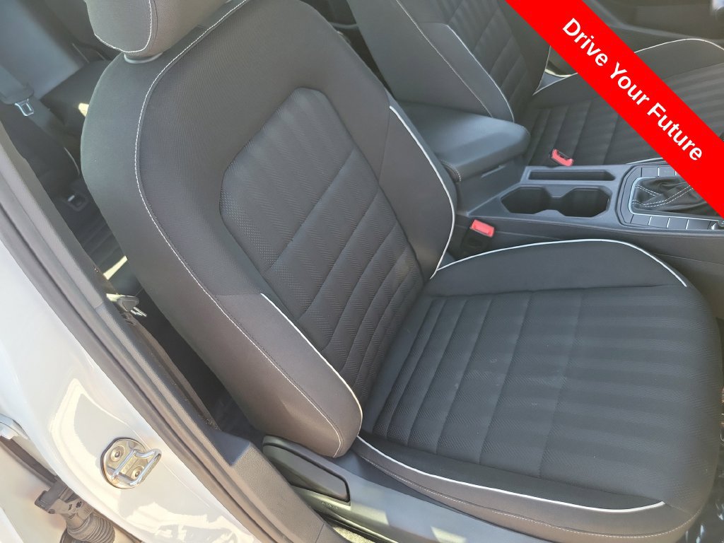 Used 2024 Volkswagen Jetta Sport FWD image 18