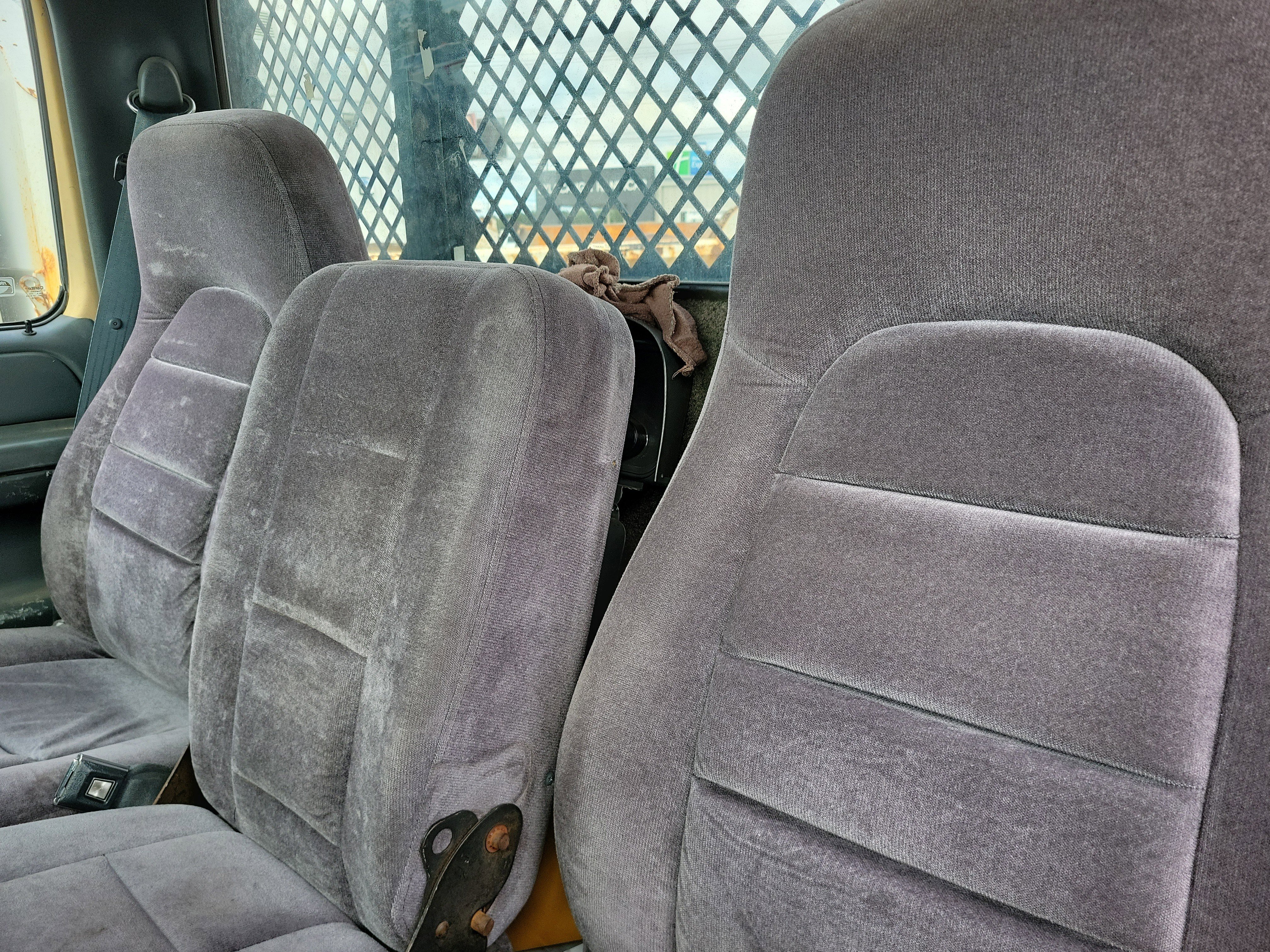 Used 1992 Ford F450 2WD Regular Cab Super Duty image 15