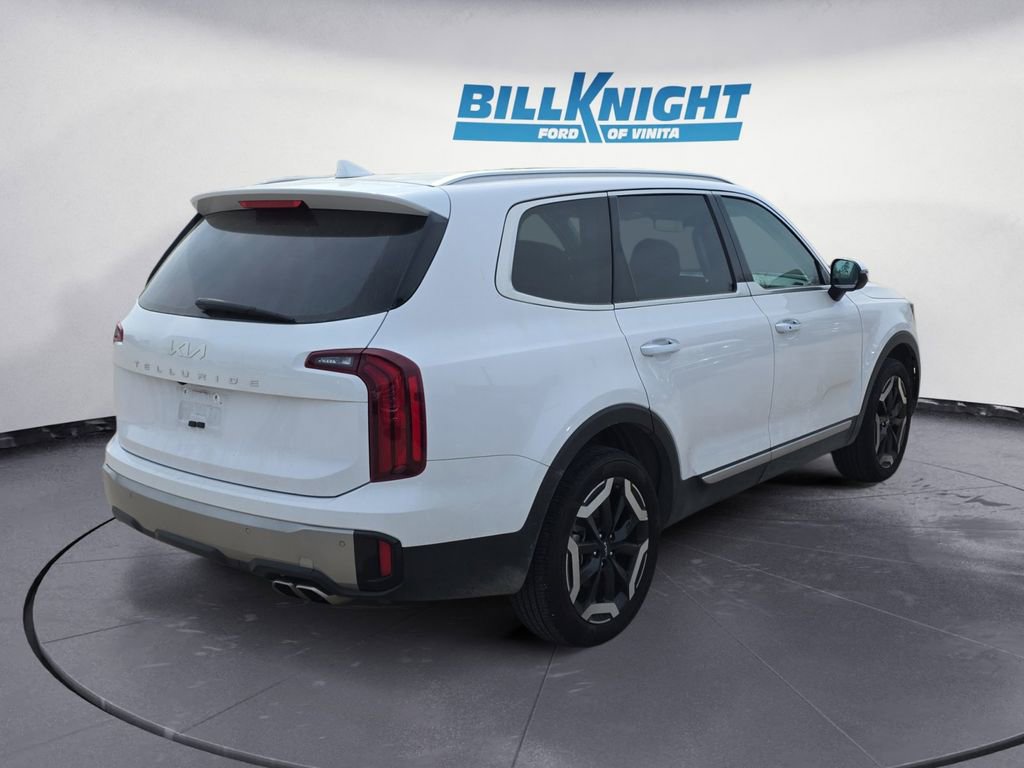 Used 2025 Kia Telluride S FWD image 5
