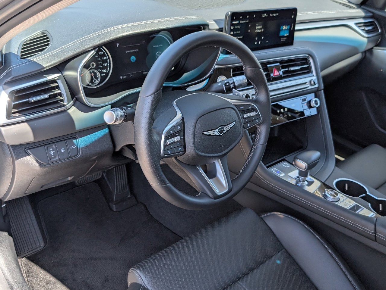 Used 2026 Genesis G70 2.5T image 14