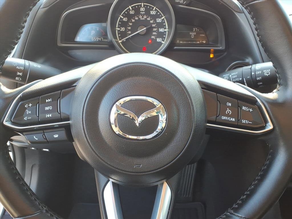 Used 2018 MAZDA MAZDA3 Touring image 5