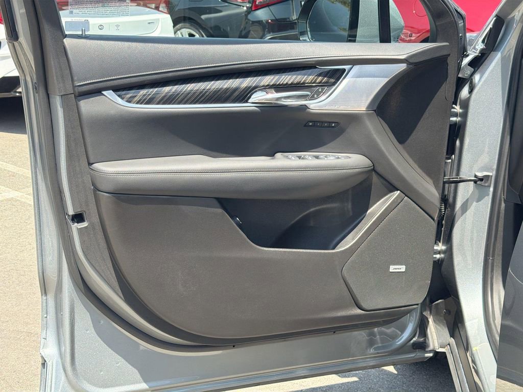 Certified 2023 Cadillac XT6 Premium Luxury FWD image 21