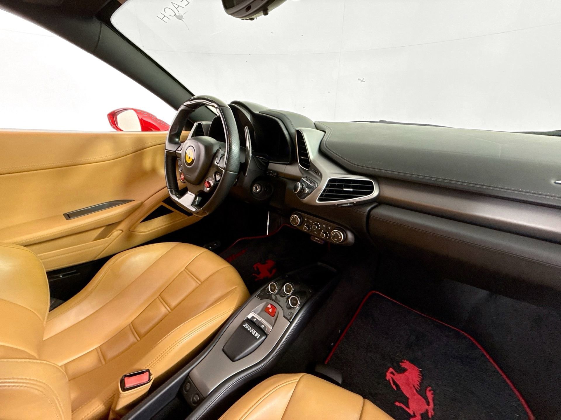 Certified 2013 Ferrari 458 Italia Coupe image 23