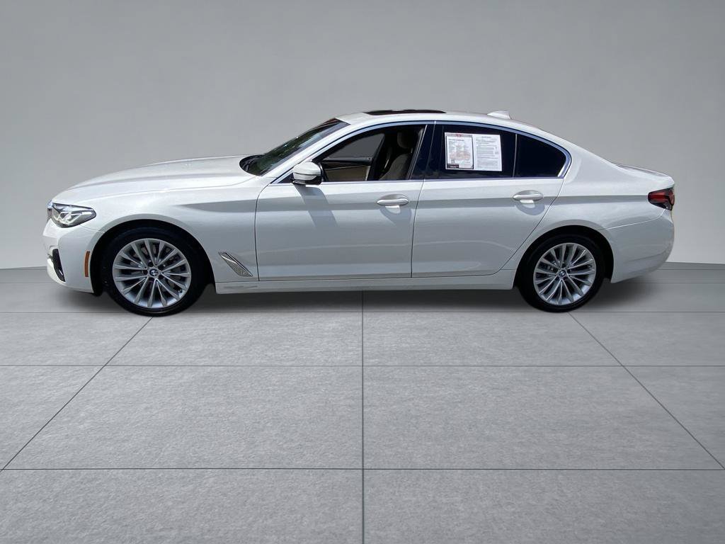Used 2021 BMW 530i w/ Convenience Package RWD image 3
