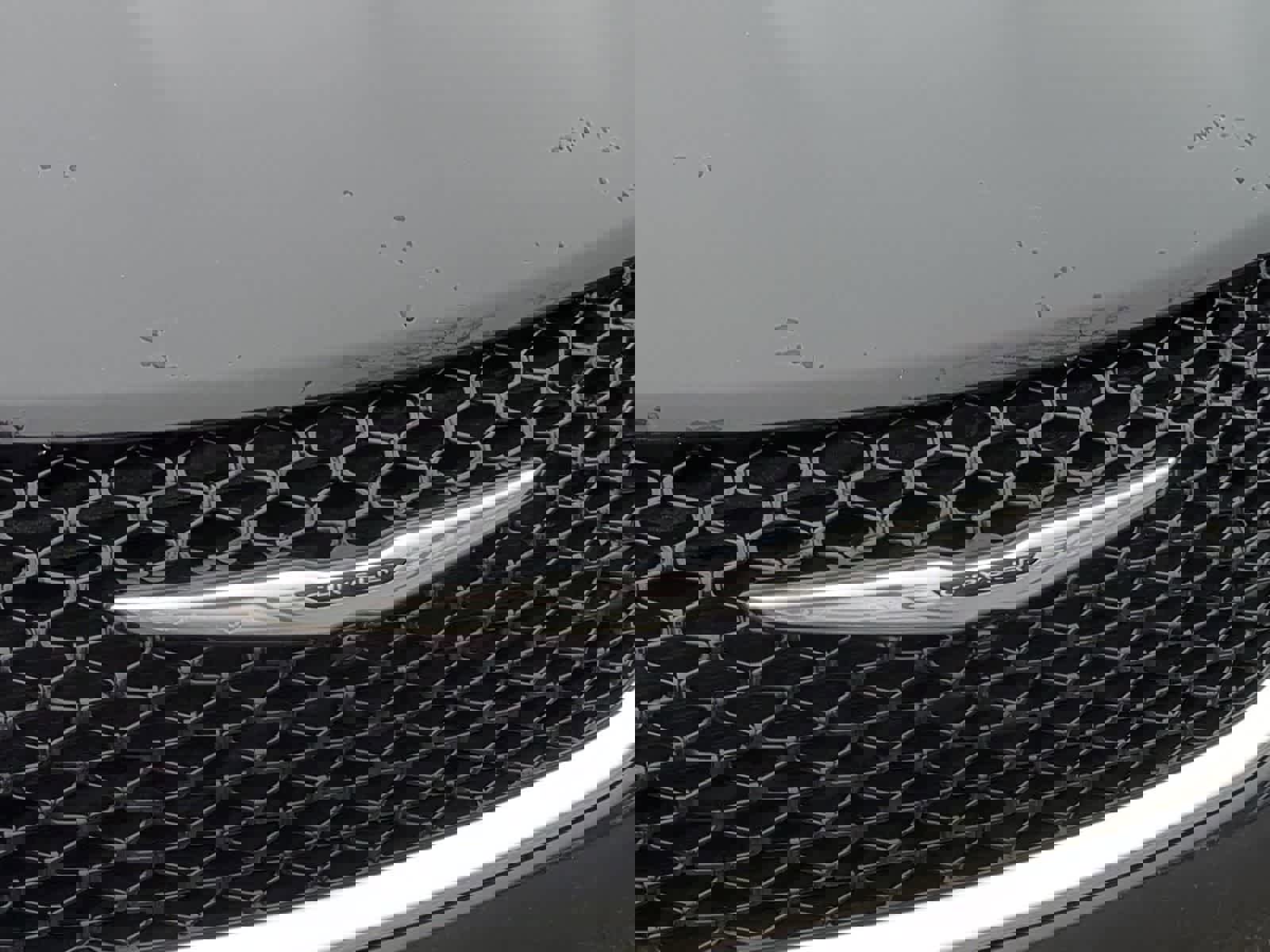 Used 2023 Chrysler Pacifica Touring-L image 12