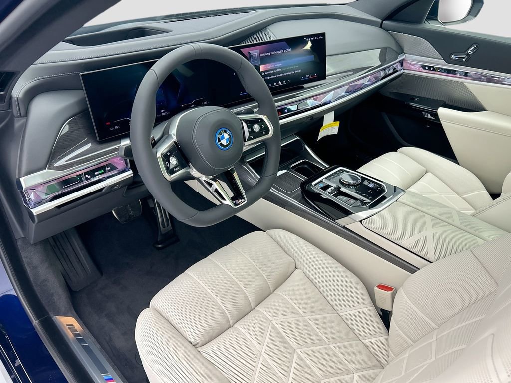 New 2026 BMW i7 xDrive60 w/ M Sport Package RWD image 9