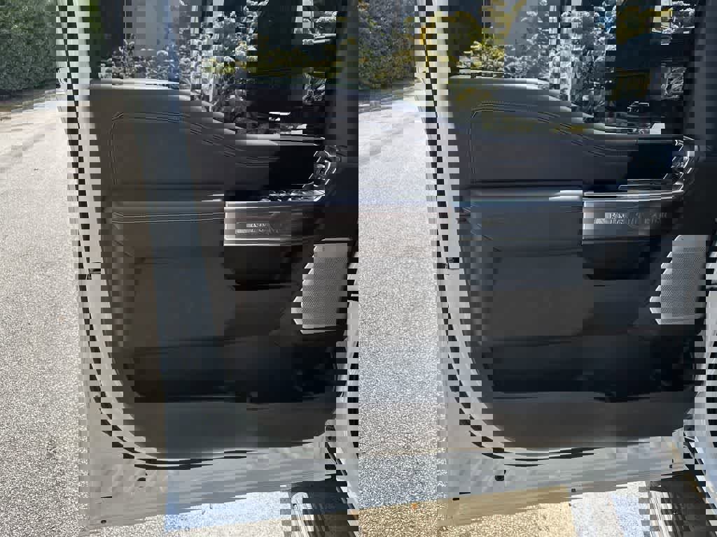 Used 2025 Ford F250 King Ranch w/ Chrome Package image 17