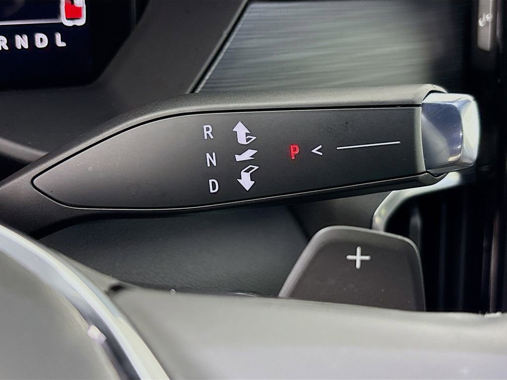 Used 2026 GMC Acadia Elevation image 18