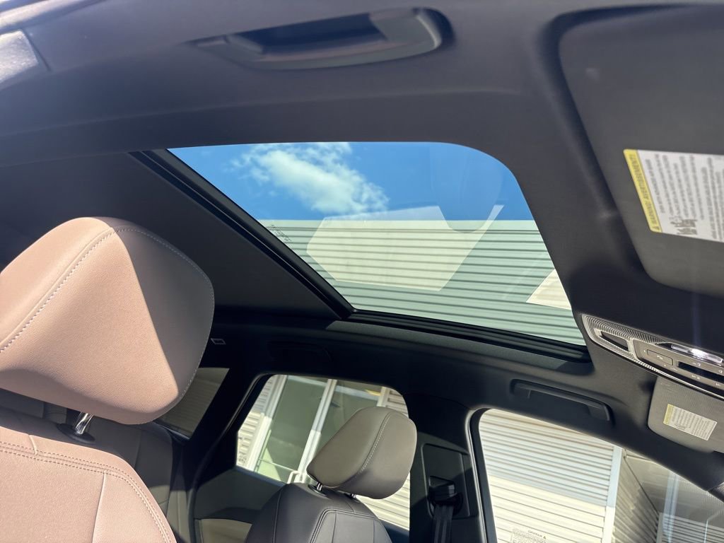 Certified 2025 Audi Q5 Premium Plus w/ Premium Plus image 18