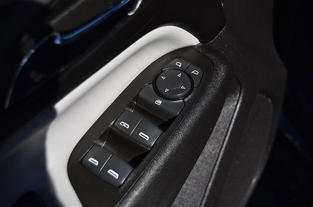 Used 2024 Chevrolet Equinox LT image 8