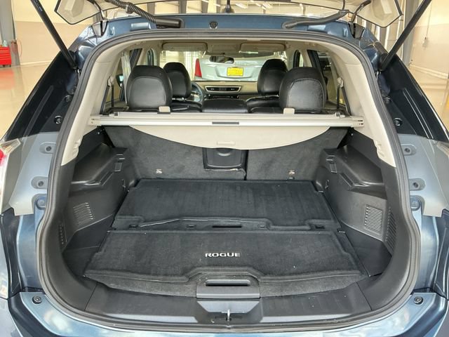 Used 2015 Nissan Rogue SV FWD image 23