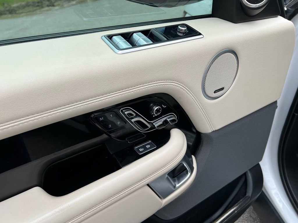 Used 2022 Land Rover Range Rover Westminster Edition AWD/4WD image 10