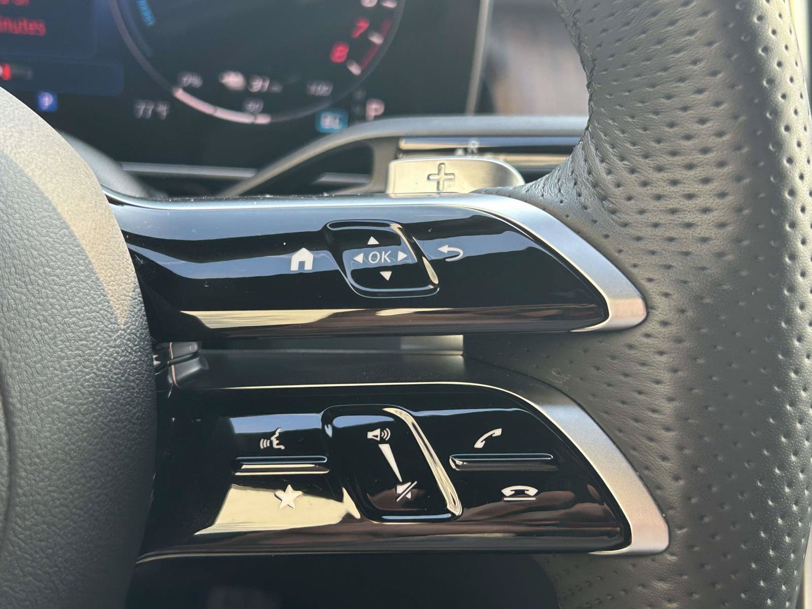 Certified 2025 Mercedes-Benz GLC 350e 4MATIC image 30