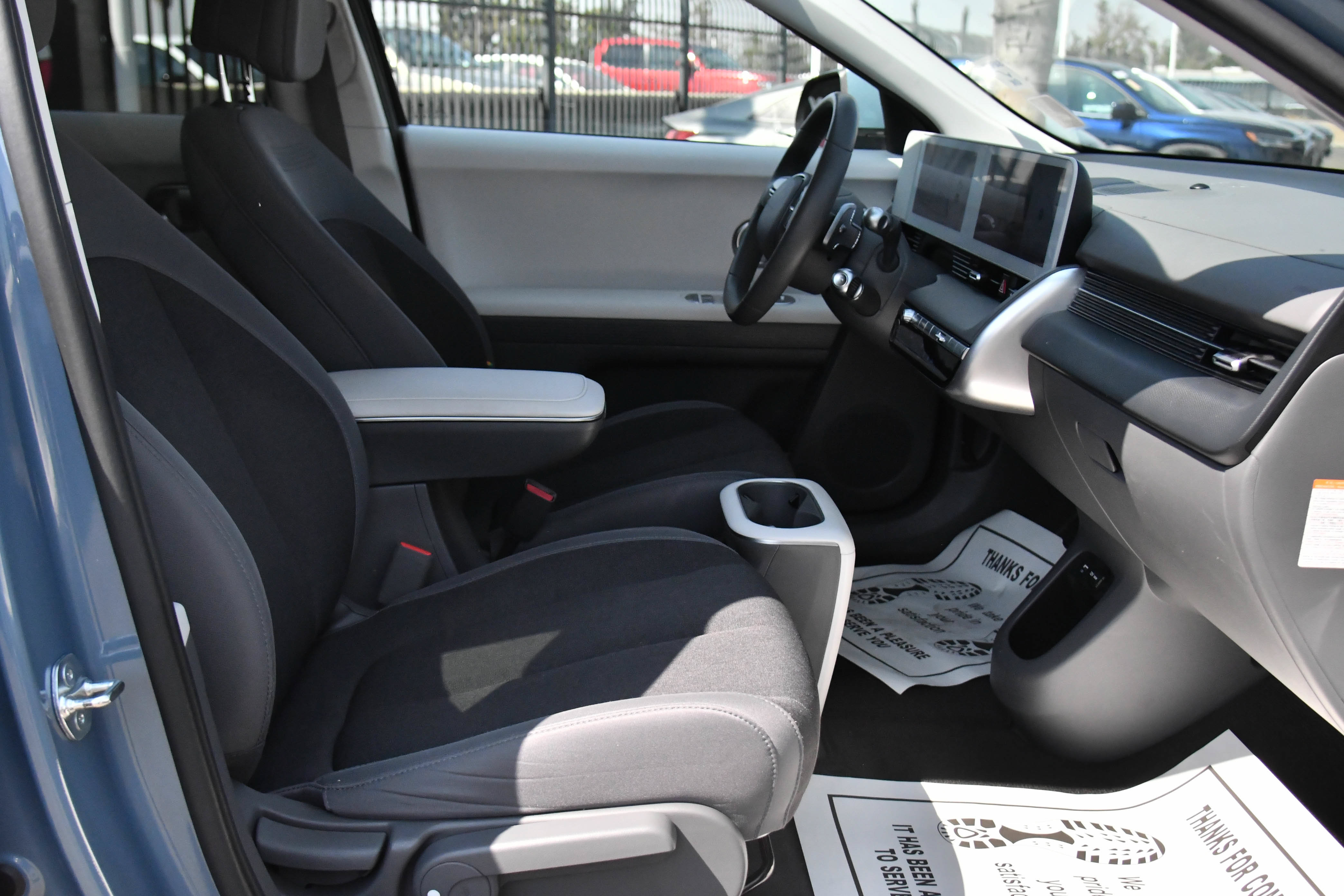 Used 2024 Hyundai Ioniq 5 SEL RWD image 51